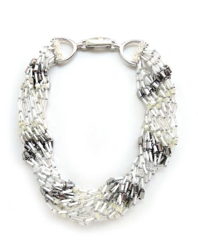 NECKLACE 2040 WHITE AND SILVER